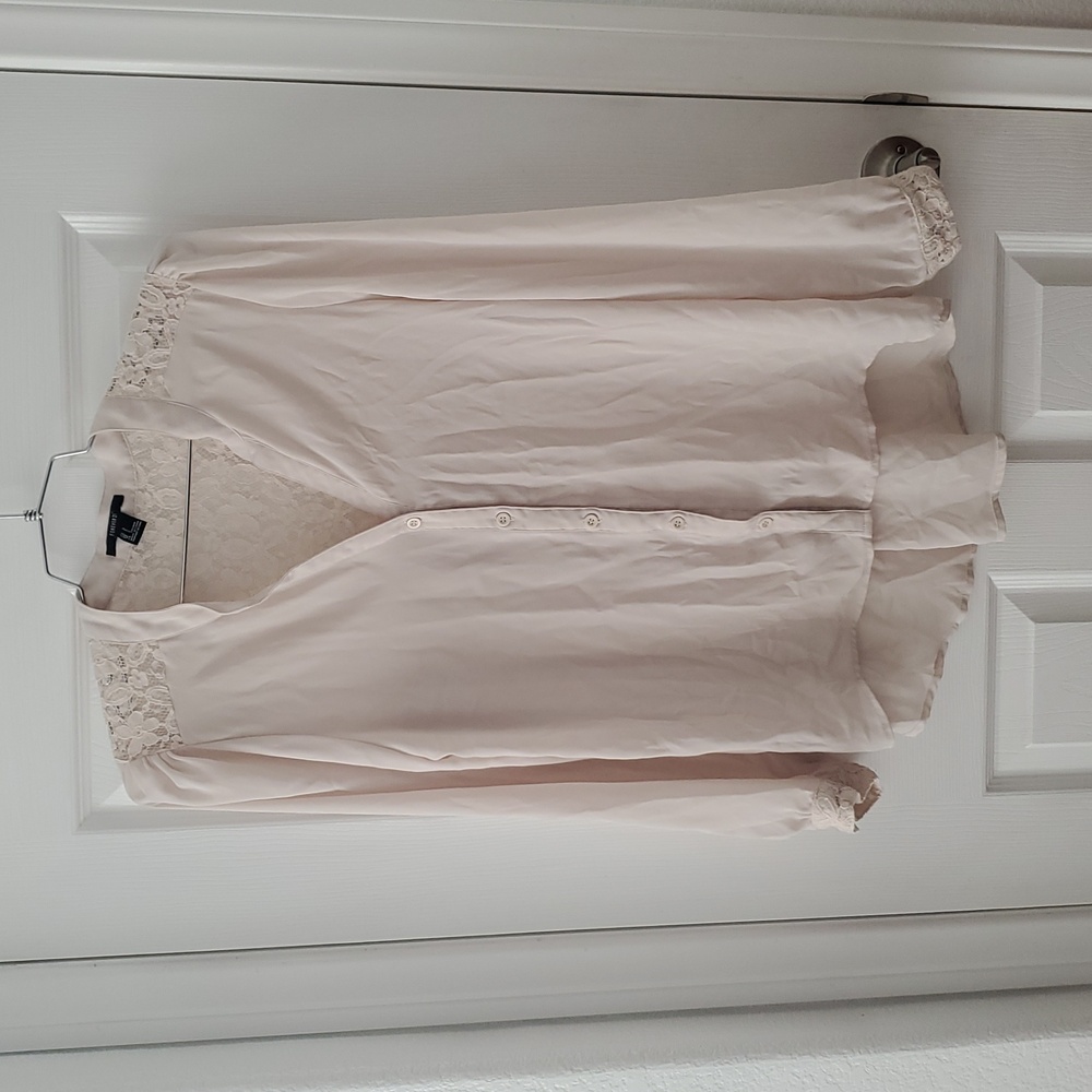 FOREVER 21 Cream Lace Accent Blouse